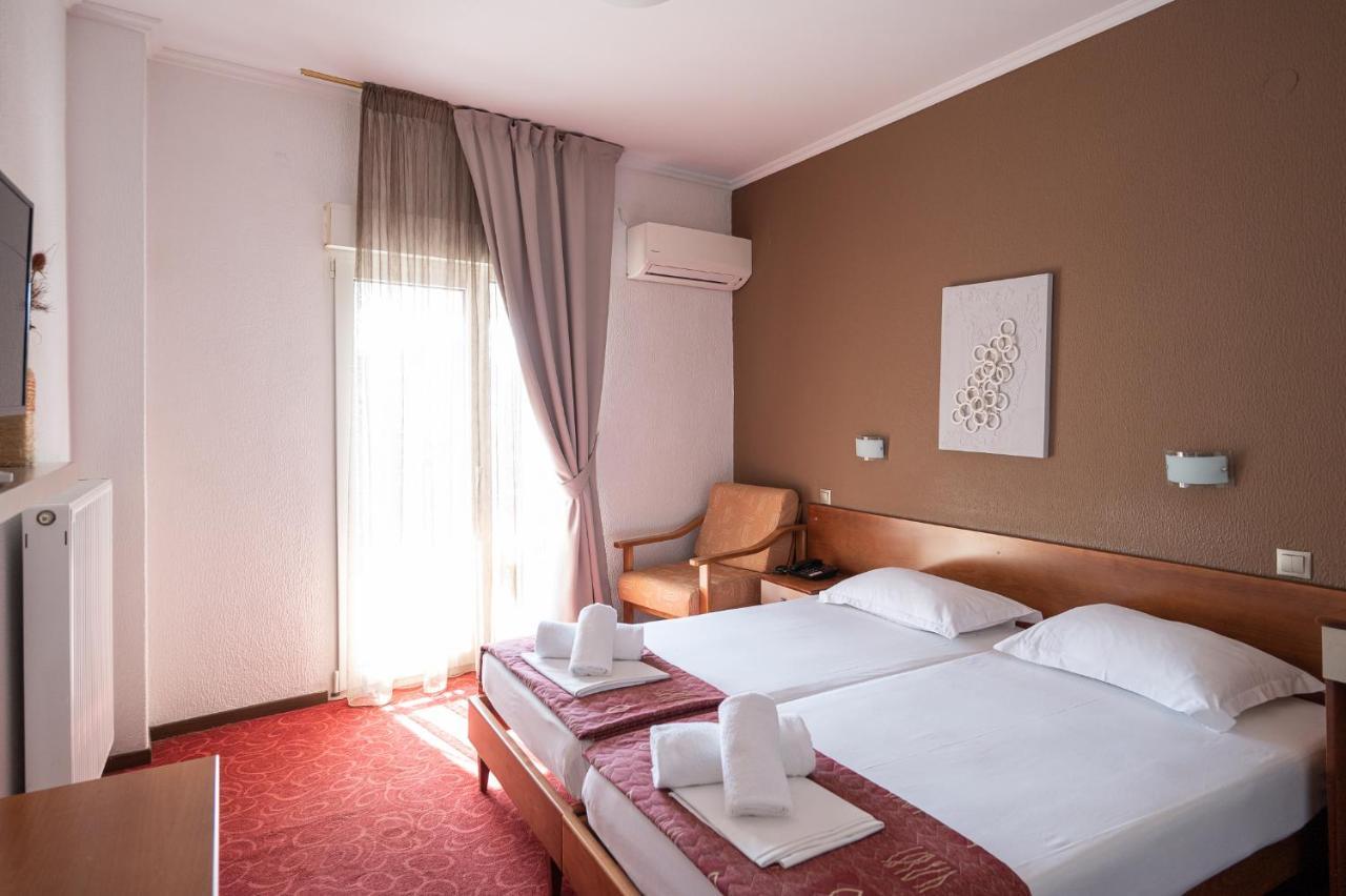 Hotel Akropol Paralía Exterior foto